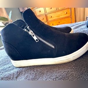 Black zip up hidden wedge booties